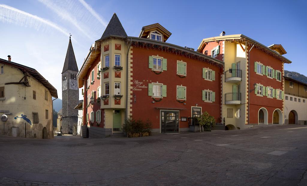Albergo Cavallino Bianco Rumo Екстер'єр фото