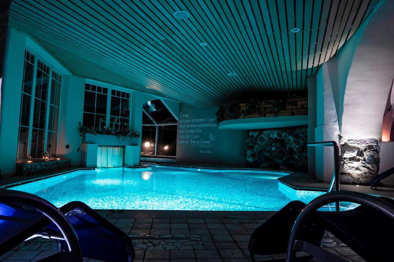 Albergo Cavallino Bianco Rumo Екстер'єр фото